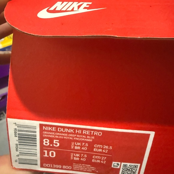 Knicks dunks - Picture 2 of 2